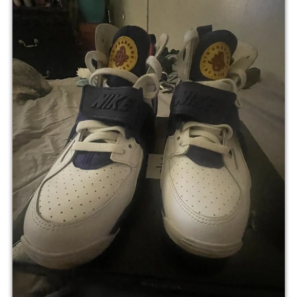 Sold - Picture 2 of 4